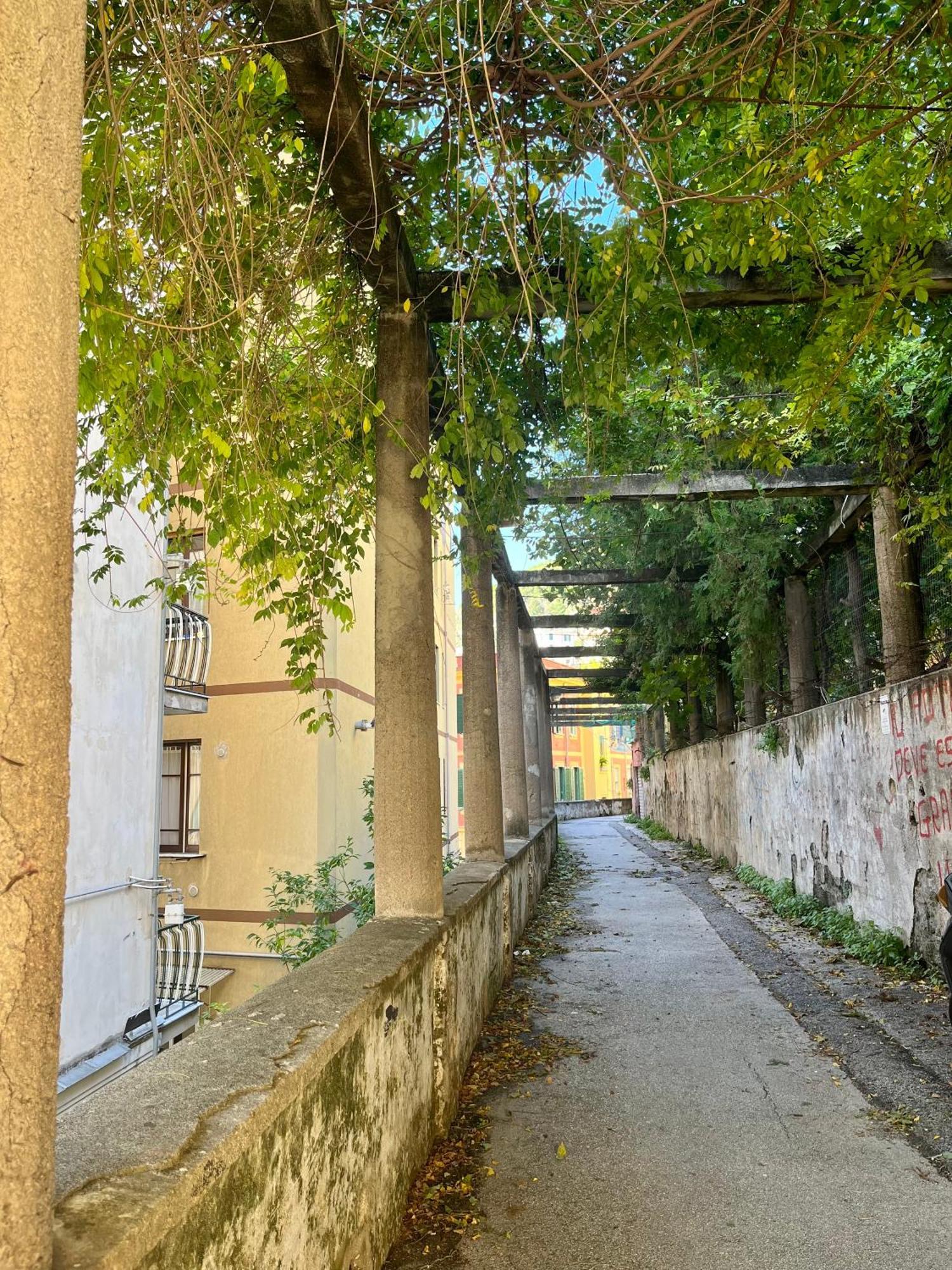 The Secret Garden Leilighet Salerno Eksteriør bilde